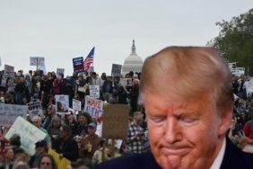 Trump’ın Başkanlığına Tepkiler Büyüyor: ABD ve Avrupa Sokakları Protestolarla Doldu 7 trumpin-baskanligina-tepkiler-buyuyor-abd-ve-avrupa-sokaklari-protestolarla-doldu-NnEbV8yD.jpg
