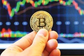 Trump’ın Tarife Kararı Sonrası Bitcoin 82 Bin Doları Aştı 2 trumpin-tarife-karari-sonrasi-bitcoin-82-bin-dolari-asti-FfJyqL5z.jpg