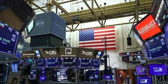 Trump’tan Fed Başkanı Powell’a Sert Mesaj: “Faizleri Hemen Düşür, Yoksa Ekonomi Yavaşlar”