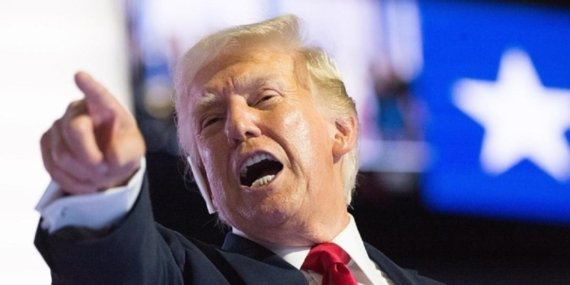 Trump’tan Powell’a Sert Mesaj: “Faiz Oranlarını Düşür Jerome, Siyaset Yapmayı Bırak”