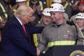 Trump’tan Yapay Zekâ Veri Merkezlerine Enerji İçin Sürpriz Hamle: Kömürle Güçlenin Talimatı 2 trumptan-yapay-zek-veri-merkezlerine-enerji-icin-surpriz-hamle-komurle-guclenin-talimati-gRhjBigR.jpg