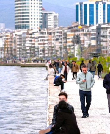 Türkiye’de Sıcaklıklar Yükselişe Geçiyor, Doğu Bölgelerde Kar ve Yağmur Etkili 10 turkiyede-sicakliklar-yukselise-geciyor-dogu-bolgelerde-kar-ve-yagmur-etkili-X5hBMKg2.jpg