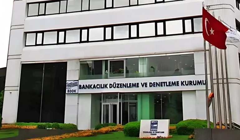 Türkiye’nin Bankacılık Mevzuatı Basel Standartlarına Tam Uyum Sağladı 1 turkiyenin-bankacilik-mevzuati-basel-standartlarina-tam-uyum-sagladi-S9w6YSWp.jpg