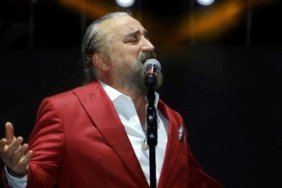 Volkan Konak'ın Sahnedeki Ölümüyle İlgili Açıklama: "İlk Andan İtibaren Hayat Belirtisi Yoktu" 1 volkan-konakin-sahnedeki-olumuyle-ilgili-aciklama-ilk-andan-itibaren-hayat-belirtisi-yoktu-PJHGdgn2.jpg