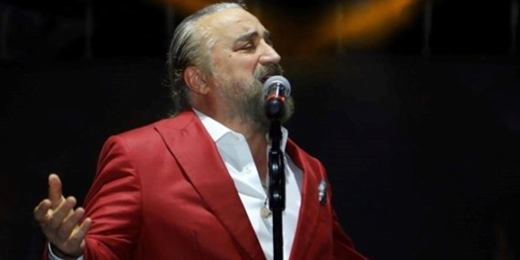 Volkan Konak’ın Sahnedeki Ölümüyle İlgili Açıklama: “İlk Andan İtibaren Hayat Belirtisi Yoktu”