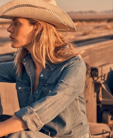 Wrangler’dan Anneler Günü’ne Özel Doğal Şıklık: Yeni Sezon Koleksiyonu İlgi Görüyor 3 wranglerdan-anneler-gunune-ozel-dogal-siklik-yeni-sezon-koleksiyonu-ilgi-goruyor-ThpvqTuB.jpg