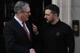 Zelenski ve Starmer Roma’da Buluştu 2 zelenski-ve-starmer-romada-bulustu-gLK6qhnH.jpg
