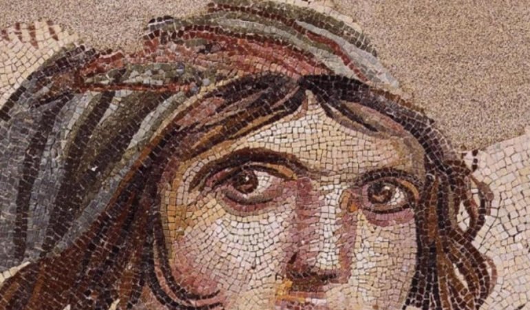 Zeugma Mozaik Müzesi'nden Bayramda Tarihi Ziyaretçi Rekoru 1 zeugma-mozaik-muzesinden-bayramda-tarihi-ziyaretci-rekoru-CXYADyYY.jpg