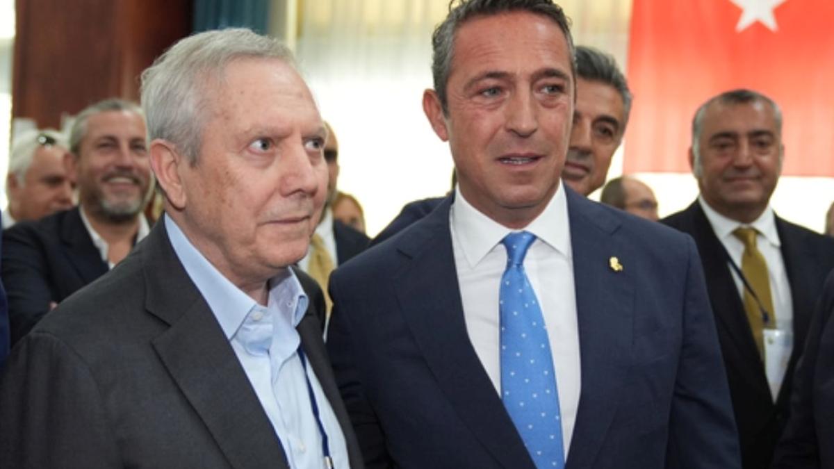 Ali Koç ve Aziz Yıldırım sürpriz şekilde buluştu 2 ali-koc-ve-aziz-yildirim-surpriz-sekilde-bulustu-UtwYMtnM.jpg