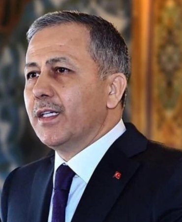Ali Yerlikaya’dan 1 Mayıs Mesajı: “Alın Terinin Üstünde Hiçbir Güç Yoktur” 5 ali-yerlikayadan-1-mayis-mesaji-alin-terinin-ustunde-hicbir-guc-yoktur-HP3pLCOJ.jpg