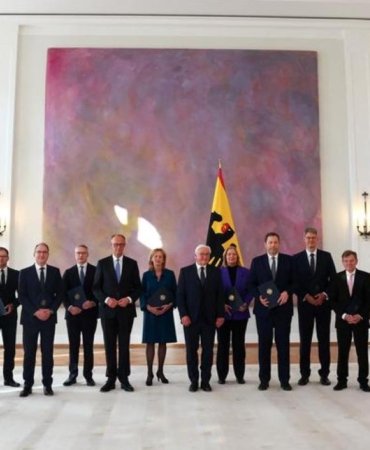 Almanya’nın yeni başbakanı Friedrich Merz göreve başladı 8 almanyanin-yeni-basbakani-friedrich-merz-goreve-basladi-9xrs8WeV.jpg