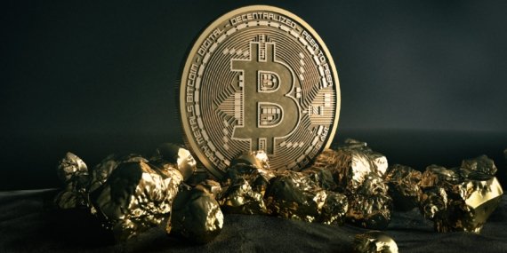 Altın yatırımcısı yönünü Bitcoin’e çevirdi yatırım fonları BTC ile çeşitlendi