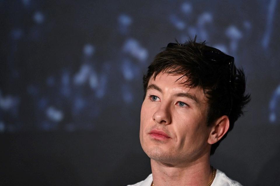 Barry Keoghan ve Kişisel Yolculuğu: Çocukluk Anıları ve Bağımlılık Mücadelesi 1 Hayatındaki Kayıplar ve Kişisel Düşünceler