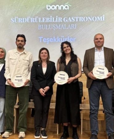 Bonna, Sürdürülebilir Gastronomi Buluşmalarıyla Üniversitelerde Gençlerle Buluşuyor 9 bonna-surdurulebilir-gastronomi-bulusmalariyla-universitelerde-genclerle-bulusuyor-iNXabnaF.jpg