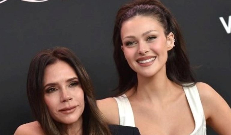 Brooklyn Beckham ve Nicola Peltz'in Düğünündeki Unutulmaz Anlar ve Sürprizler 6 brooklyn-beckham-ve-nicola-peltzin-dugunundeki-unutulmaz-anlar-ve-surprizler-OJCjYbgz.jpg