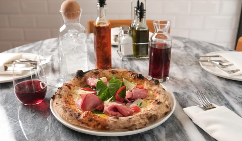 capri-cafe-bistro-nisantasinda-pizza-tutkunlari-icin-yeni-bir-lezzet-mabedi-haline-geliyor-YVakqOwx.jpg