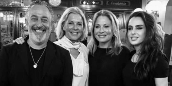 Caroline Koç, Nevbahar Koç ve Christina Giraud, Paris’te Cem Yılmaz’la bir araya geldi