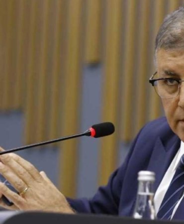 Cemil Tugay’dan net mesaj: Yanan orman alanı imara açıldıysa bu iki dünyada da suçtur 5 cemil-tugaydan-net-mesaj-yanan-orman-alani-imara-acildiysa-bu-iki-dunyada-da-suctur-PMTpTMFT.jpg