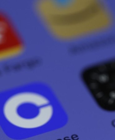 Coinbase'in Kullanıcı Sayısı Gözaltında ve SEC Soruşturması Genişliyor 3 coinbasein-kullanici-sayisi-gozaltinda-ve-sec-sorusturmasi-genisliyor-fLlW4T5A.jpg