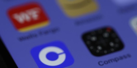 Coinbase’in Kullanıcı Sayısı Gözaltında ve SEC Soruşturması Genişliyor