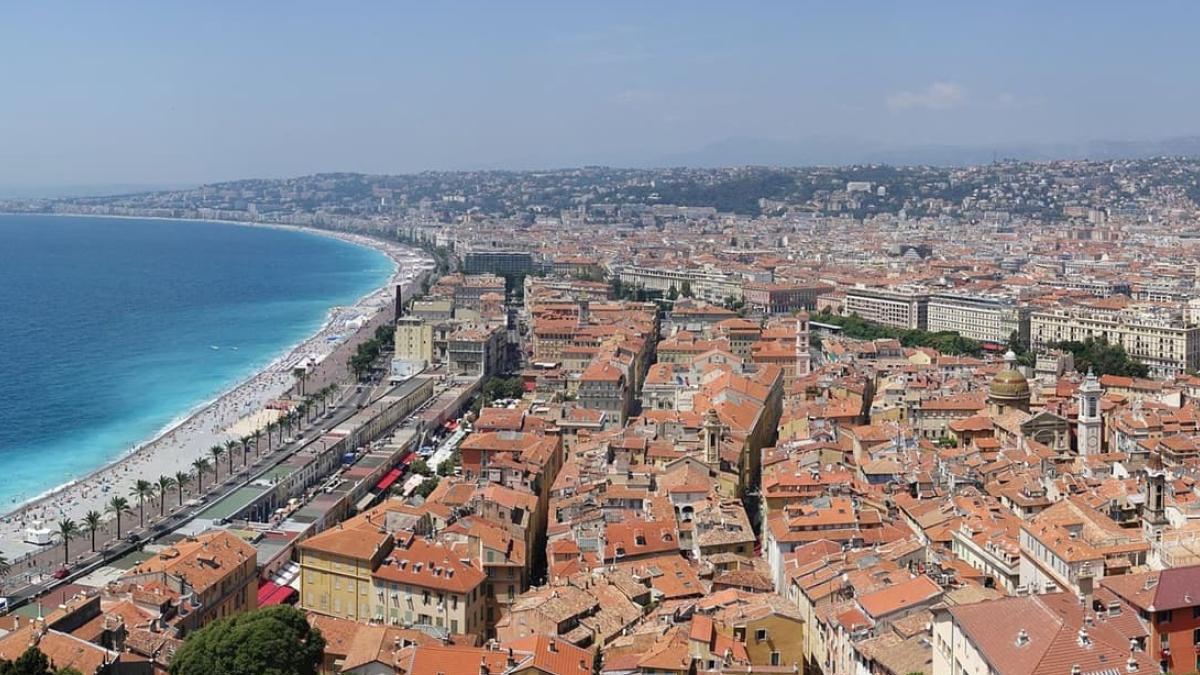 Fransa'da elektrik şebekesine sabotaj şüphesi Cannes Film Festivali'ni gölgeledi 2 fransada-elektrik-sebekesine-sabotaj-suphesi-cannes-film-festivalini-golgeledi-dx1VOxBm.jpg