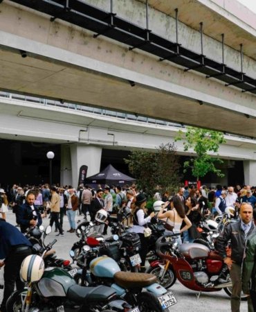 Gentleman’s Ride İstanbul’da Şıklıkla Pedal Çevirdi 5 gentlemans-ride-istanbulda-siklikla-pedal-cevirdi-XriwcbfF.jpg