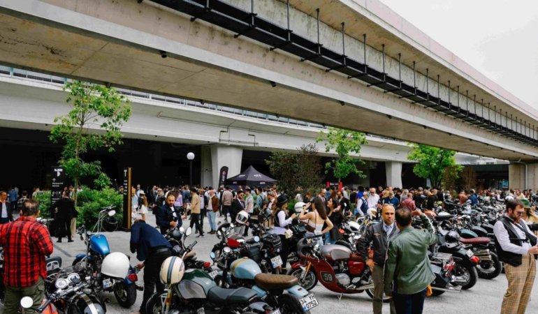 Gentleman’s Ride İstanbul’da Şıklıkla Pedal Çevirdi 1 gentlemans-ride-istanbulda-siklikla-pedal-cevirdi-XriwcbfF.jpg