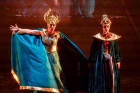 Gilgameş Operasının Dünya Prömiyeri: Tarihi Bir Anın Derin Analizi ve Sanat Dünyasında Yaratıcı Devrim 1 gilgames-operasinin-dunya-promiyeri-tarihi-bir-anin-derin-analizi-ve-sanat-dunyasinda-yaratici-devrim-mKzXHvq3.jpg