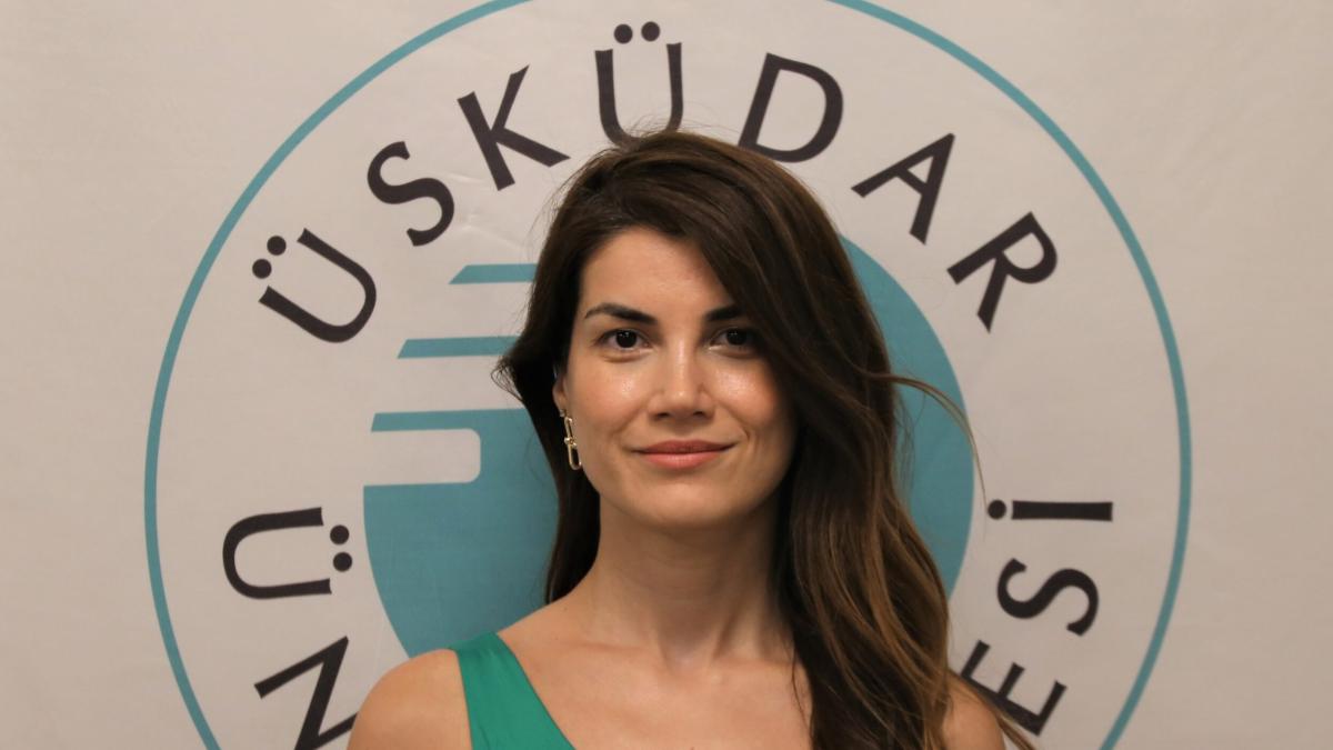 Güneş Kremi Sadece Yazın Değil, Evde Bile Sürülmeli! Uzmandan Kritik Uyarılar 2 gunes-kremi-sadece-yazin-degil-evde-bile-surulmeli-uzmandan-kritik-uyarilar-SxqJ3Sgk.jpg