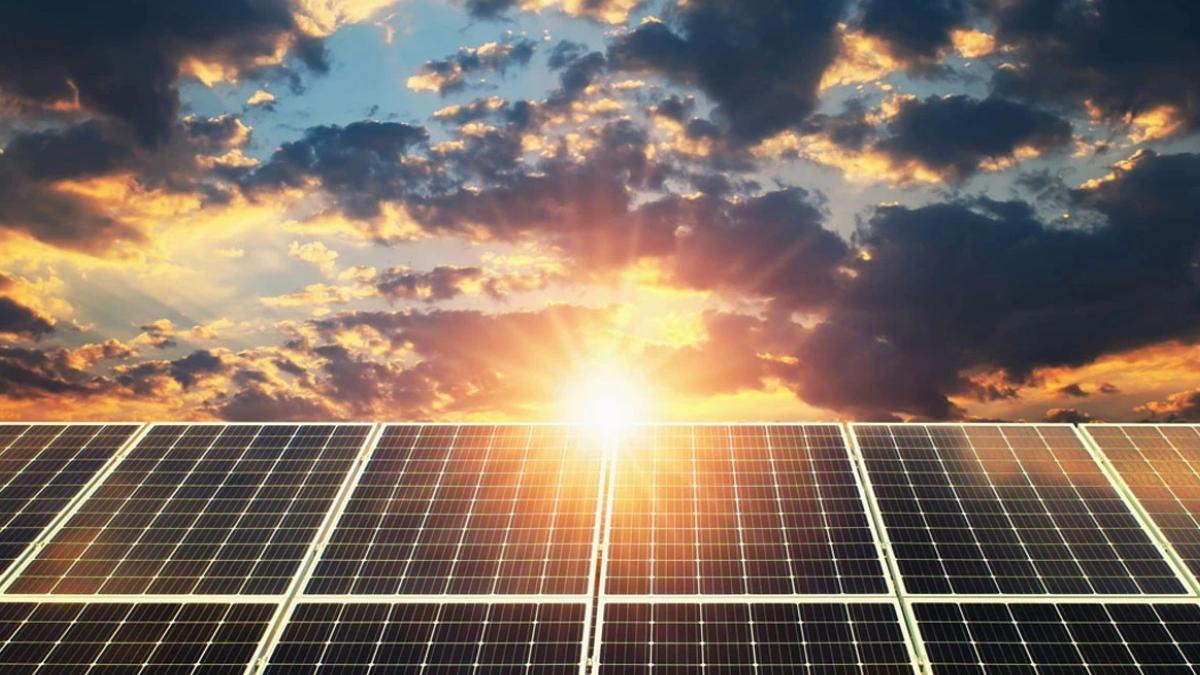 Güneş parlamadı Avrupa’daki güneş enerjisi şirketleri baharda ağır darbe aldı 2 gunes-parlamadi-avrupadaki-gunes-enerjisi-sirketleri-baharda-agir-darbe-aldi-xImuKadn.jpg