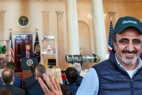 Hamdi Ulukaya Beyaz Saray’da: Trump’tan 1,7 Milyar Dolarlık Chobani Yatırımı İçin Teşekkür 1 hamdi-ulukaya-beyaz-sarayda-trumptan-17-milyar-dolarlik-chobani-yatirimi-icin-tesekkur-OAdICban.jpg
