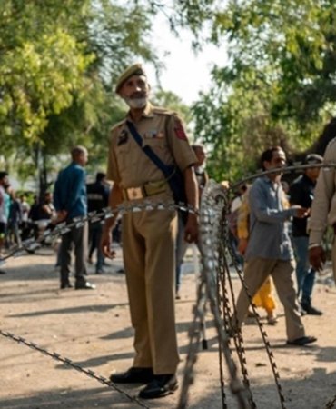 Hindistan ve Pakistan Arasındaki Ateşkes 18 Mayıs’a Kadar Uzatıldı 4 hindistan-ve-pakistan-arasindaki-ateskes-18-mayisa-kadar-uzatildi-O8z99bwn.jpg