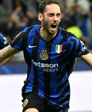 Inter Barcelona’yı eleyerek Şampiyonlar Ligi finaline yükseldi 8 inter-barcelonayi-eleyerek-sampiyonlar-ligi-finaline-yukseldi-CSJCnl7d.jpg