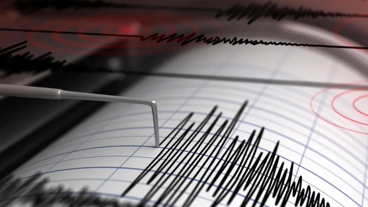 İstanbul Bir Kez Daha Sallandı: Silivri Açıklarında 3.8 Büyüklüğünde Deprem 3 istanbul-bir-kez-daha-sallandi-silivri-aciklarinda-38-buyuklugunde-deprem-OWBqph5D.jpg