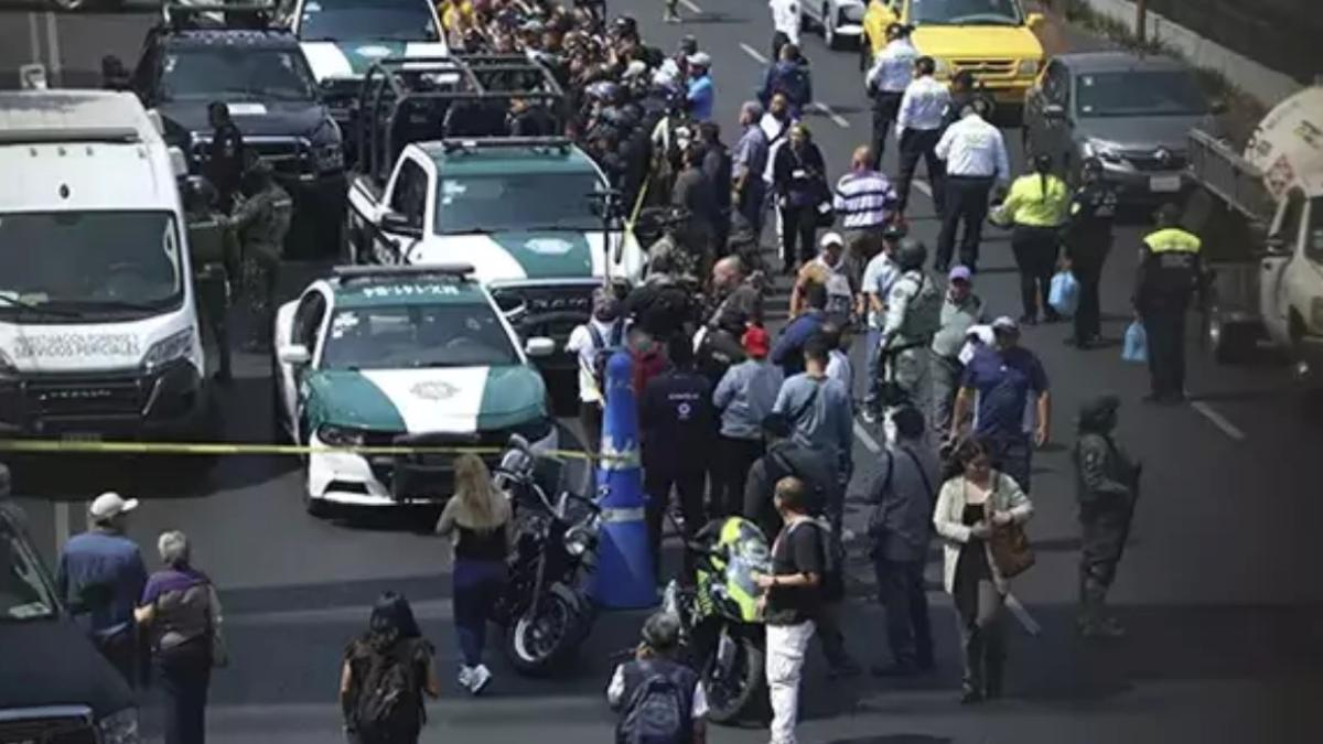 Meksika'da suikast: Guzman ve Munoz silahlı saldırıda hayatını kaybetti, Devlet Başkanı Sheinbaum’dan sert açıklama 2 meksikada-suikast-guzman-ve-munoz-silahli-saldirida-hayatini-kaybetti-devlet-baskani-sheinbaumdan-sert-aciklama-mWD4Ohqt.jpg