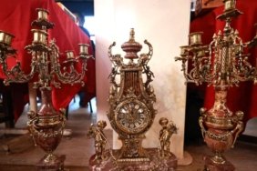 mersinde-antika-ve-nostaljik-eserlerin-buyuleyici-zirvesi-muzayedeler-ve-koleksiyon-tutkunlari-U8ecEFX8.jpg