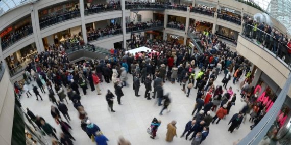 Moody’s ABD’nin Kredi Notunu Düşürdü: Borç ve Açıklar Alarm Veriyor