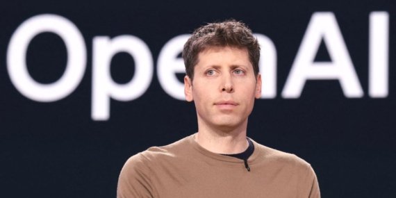 OpenAI ve Jony Ive’dan 100 milyon “yapay zeka arkadaşı” vizyonu