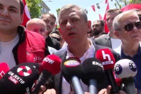 ozgur-ozelden-19-mayis-mesaji-cumhuriyeti-genclere-emanet-etti-askerlere-degil-shn2SYJ4.jpg