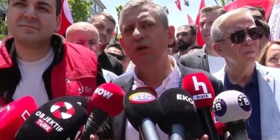Özgür Özel’den 19 Mayıs mesajı: Cumhuriyet’i gençlere emanet etti, askerlere değil