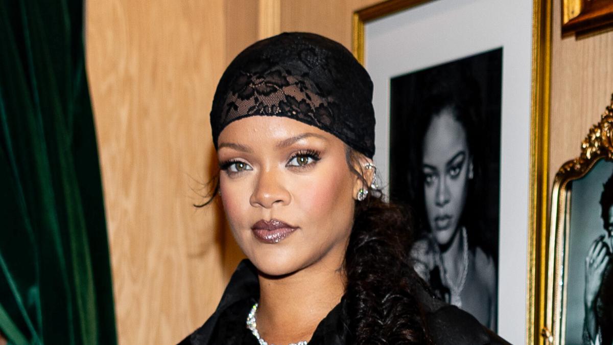 Rihanna, Met Gala Partisinde Messika Mücevherleriyle Göz Kamaştırdı 2 rihanna-met-gala-partisinde-messika-mucevherleriyle-goz-kamastirdi-uLW98x5K.jpg