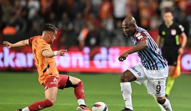 Süper Kupa eşleşmeleri netleşiyor Galatasaray kazanırsa Trabzonspor’la yarı finalde buluşacak 6 super-kupa-eslesmeleri-netlesiyor-galatasaray-kazanirsa-trabzonsporla-yari-finalde-bulusacak-ZkL6z2FJ.jpg