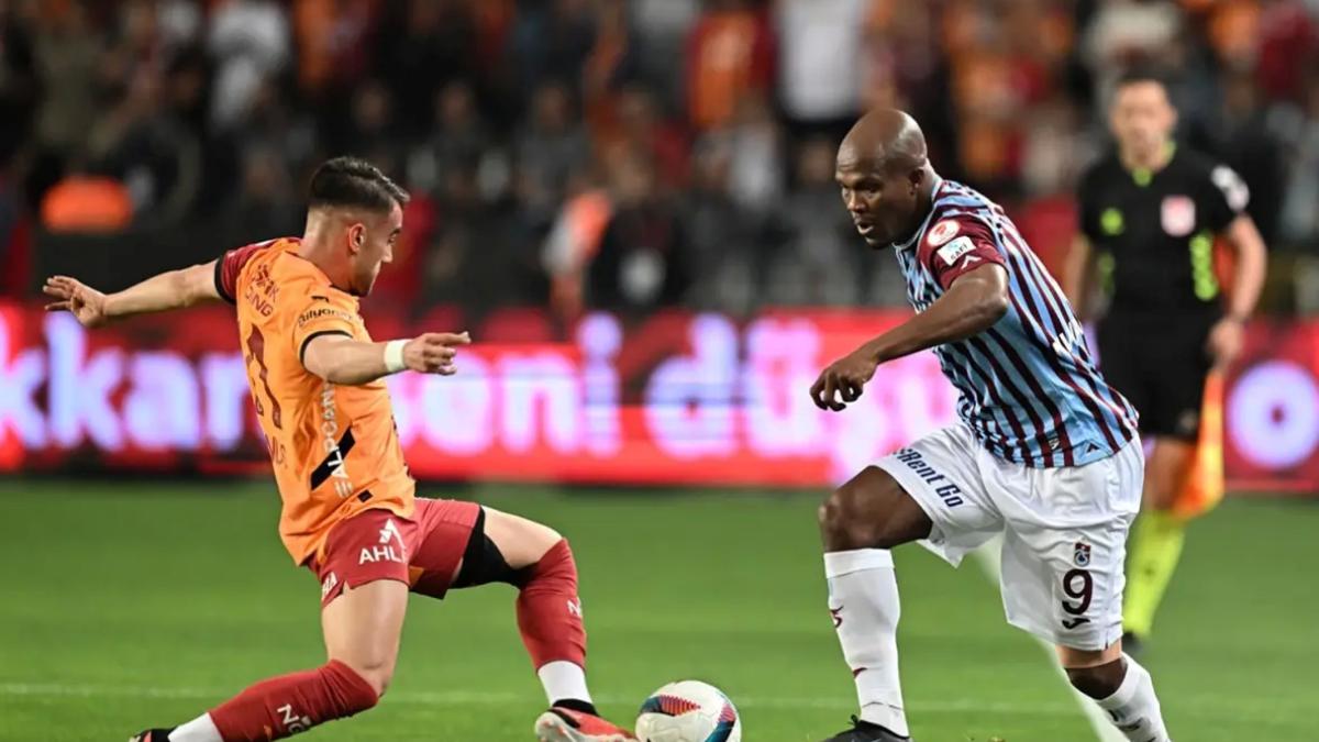 Süper Kupa eşleşmeleri netleşiyor Galatasaray kazanırsa Trabzonspor’la yarı finalde buluşacak 2 super-kupa-eslesmeleri-netlesiyor-galatasaray-kazanirsa-trabzonsporla-yari-finalde-bulusacak-ZkL6z2FJ.jpg