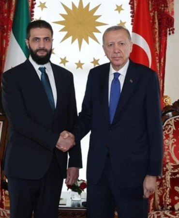Suriye Cumhurbaşkanı Ahmed Şara’dan İstanbul çıkarması Erdoğan’la kritik zirve 3 suriye-cumhurbaskani-ahmed-saradan-istanbul-cikarmasi-erdoganla-kritik-zirve-JJhwhCZr.jpg