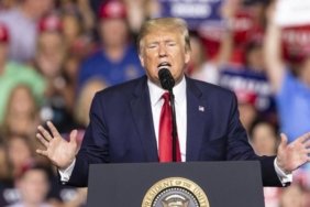 trumptan-kamu-medyasina-darbe-npr-ve-pbsnin-federal-fonlari-askiya-alindi-1wB1eiIa.jpg