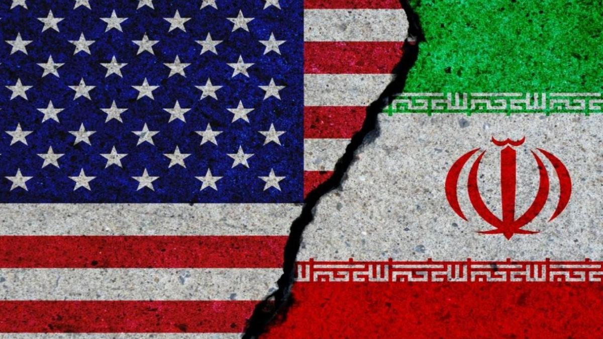 Trump’tan Sert Uyarı: “İran'dan Petrol Alan Herkes Yaptırımla Karşılaşır” 2 trumptan-sert-uyari-irandan-petrol-alan-herkes-yaptirimla-karsilasir-HKEnQ4mg.jpg
