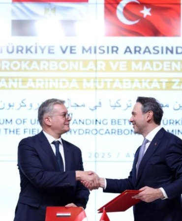 Türkiye ile Mısır Enerjide Yeni Bir Döneme Giriyor: Tarihi Anlaşmalar İmzalandı 10 turkiye-ile-misir-enerjide-yeni-bir-doneme-giriyor-tarihi-anlasmalar-imzalandi-8kccPL28.jpg