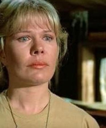 Ünlü Oyuncu Loretta Swit’in Vefatı ve Hayatına Dair Derinlemesine Bir Bakış 3 unlu-oyuncu-loretta-switin-vefati-ve-hayatina-dair-derinlemesine-bir-bakis-elHm6y4J.jpg