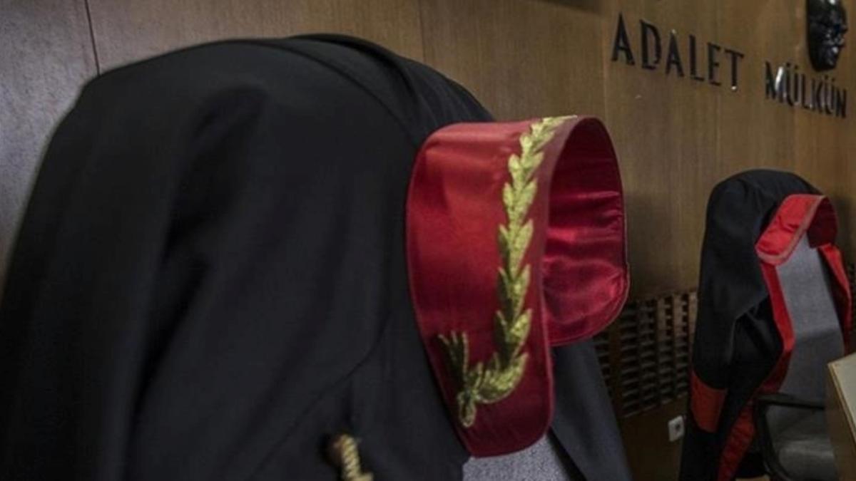 Yeni Yargı Modeli Kapsamında 991 Hakim ve Savcı Yardımcısı Göreve Başlıyor 2 yeni-yargi-modeli-kapsaminda-991-hakim-ve-savci-yardimcisi-goreve-basliyor-jyG2Wgua.jpg