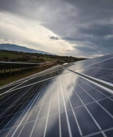 ACWA Power, Türkiye'deki dev güneş enerjisi projesinde son aşamaya geldi 5 acwa-power-turkiyedeki-dev-gunes-enerjisi-projesinde-son-asamaya-geldi-ZKiem8i2.jpg